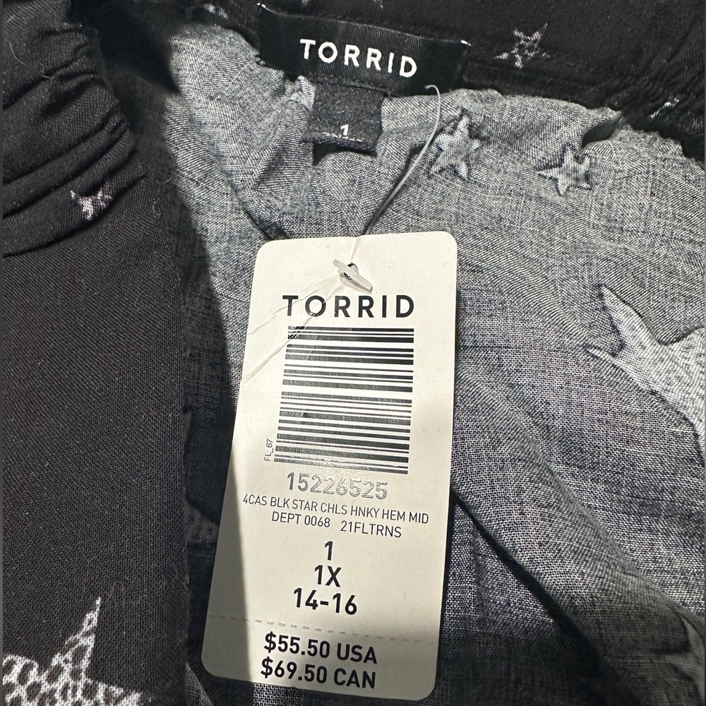 Torrid Black star handkerchief skirt - Picture 4 of 4